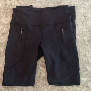 Lululemon Inspire Tight II black size 4 leggings. {1187}